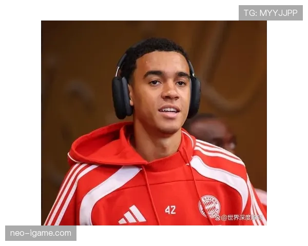 穆西亚拉首度入选德国国家队，天才新星引爆球迷期待