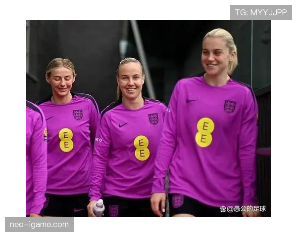 英格兰女足欧冠赛场表现抢眼，强势冲击欧洲顶级荣誉