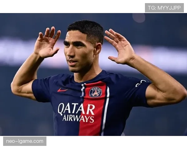 阿什拉夫巴黎二号球衣热销，彰显球星时尚魅力与竞技实力双提升