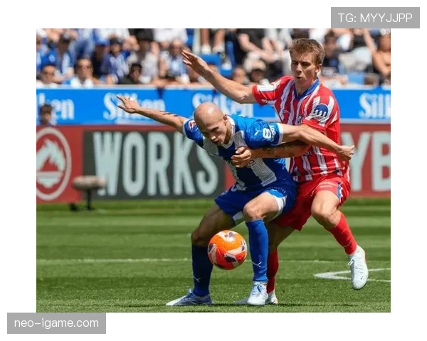 西甲裁判争议再起风波，球迷质疑比赛公正性