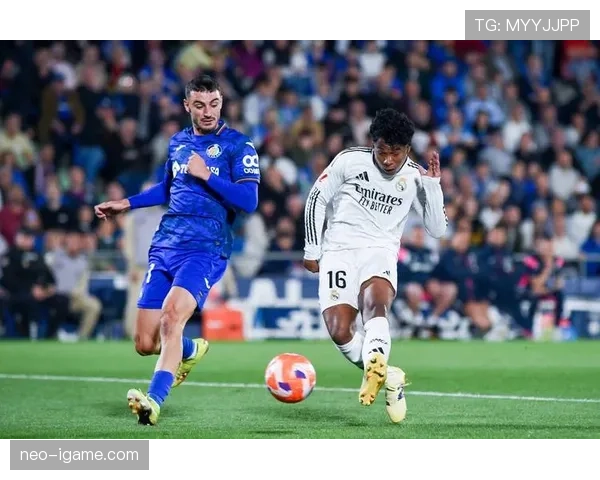 塞维利亚聚焦年轻才俊与成本效益，探索全新转会策略