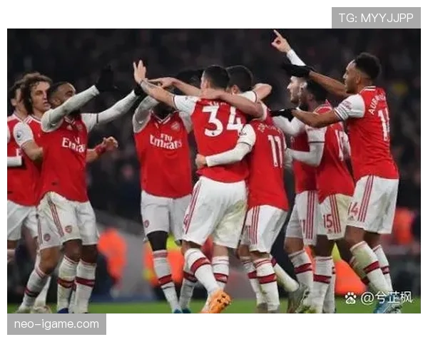 西汉姆联持续提升 状态回暖迎战阿森纳争夺英超前四席位 西汉姆联持续提升 状态回暖迎战阿森纳争夺英超前四席位